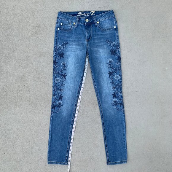Seven7 Embroidered Skinny Mid Rise Jeans Sz6 - Picture 10 of 15